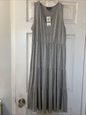 Style & Co. Light Grey V-Neck Knit Midi Dress